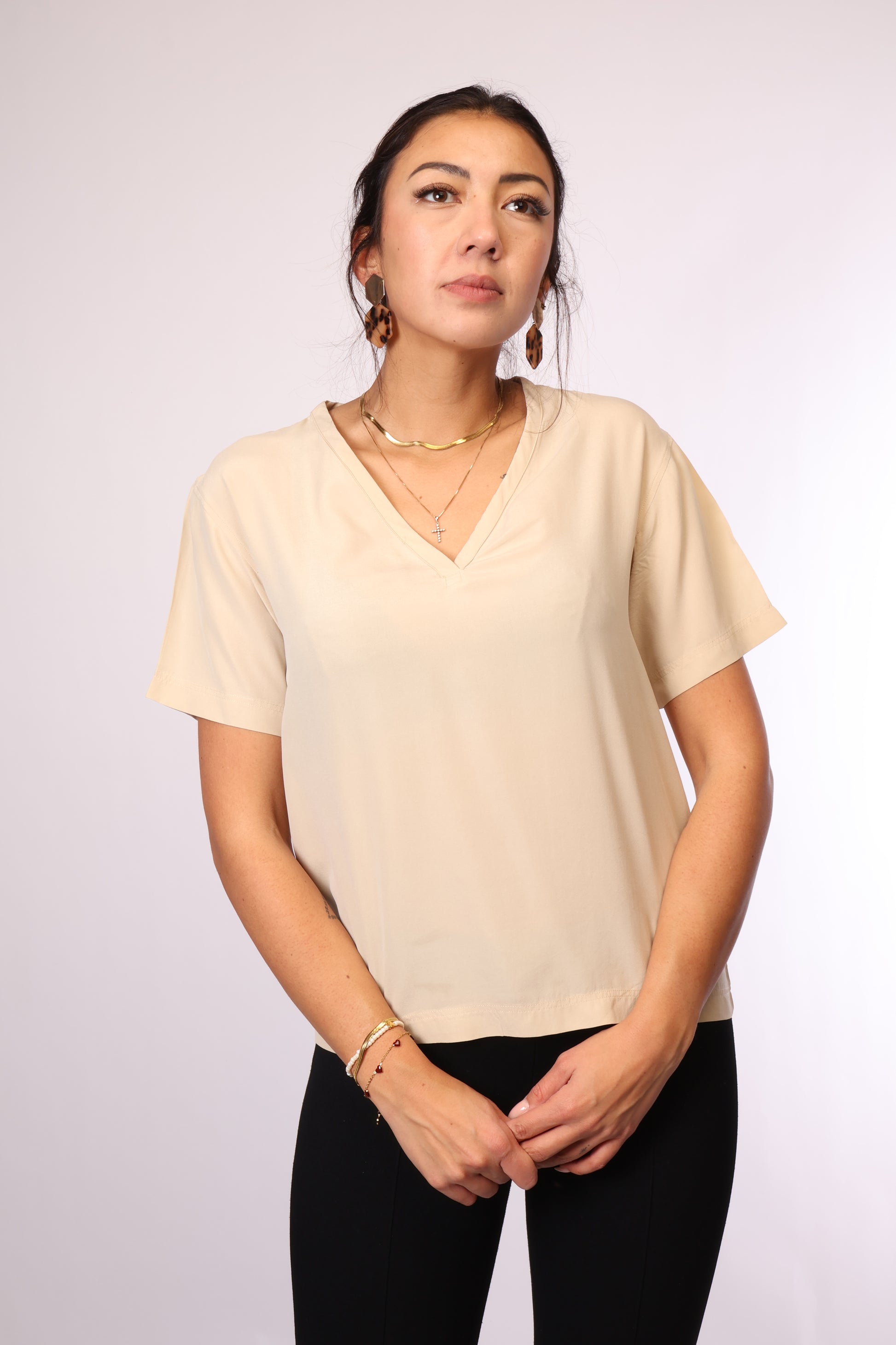 Preloved Kurzarm-Shirt von Joseph mit V-Ausschnitt – Größe 38