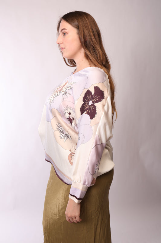 Ivi Collection