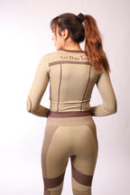 Sportshirt von Labelstorys, sportliches Oberteil mit Logo-Print, aus weichem Material, für aktive Tage und Freizeit.