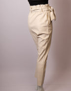 Dante6 Hosen von Labelstorys, stilvolle Damenhose aus weichem Stoff, detailreiche Passform, moderne Mode in dunkler Farbe