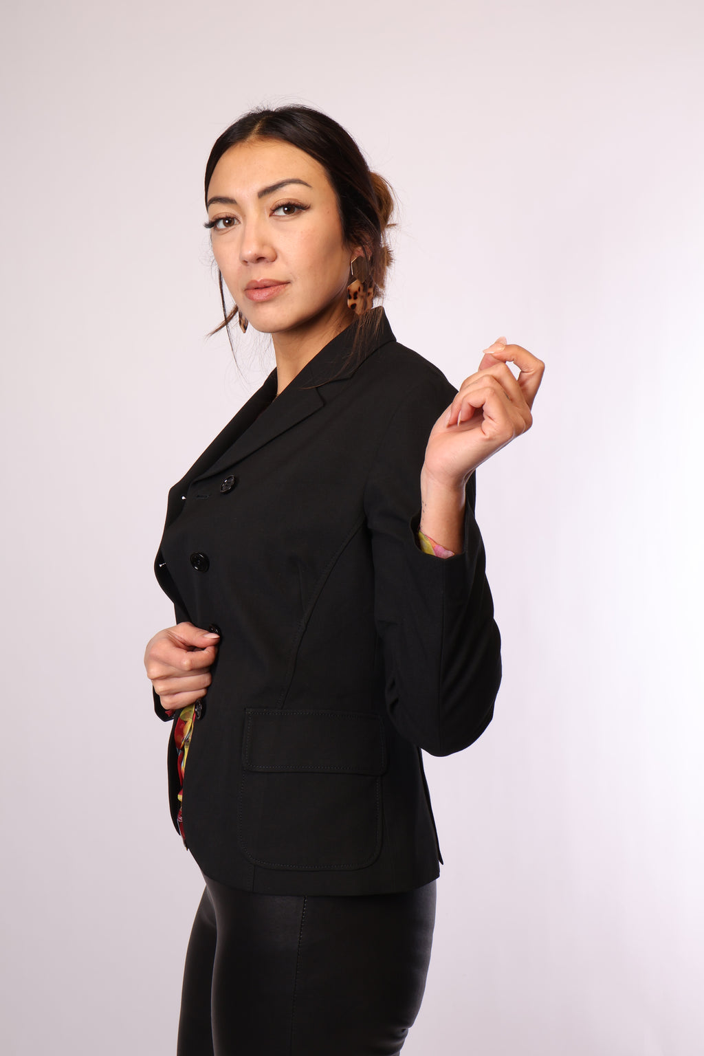 Preloved Blazer von Divina in Schwarz – Größe M (38)