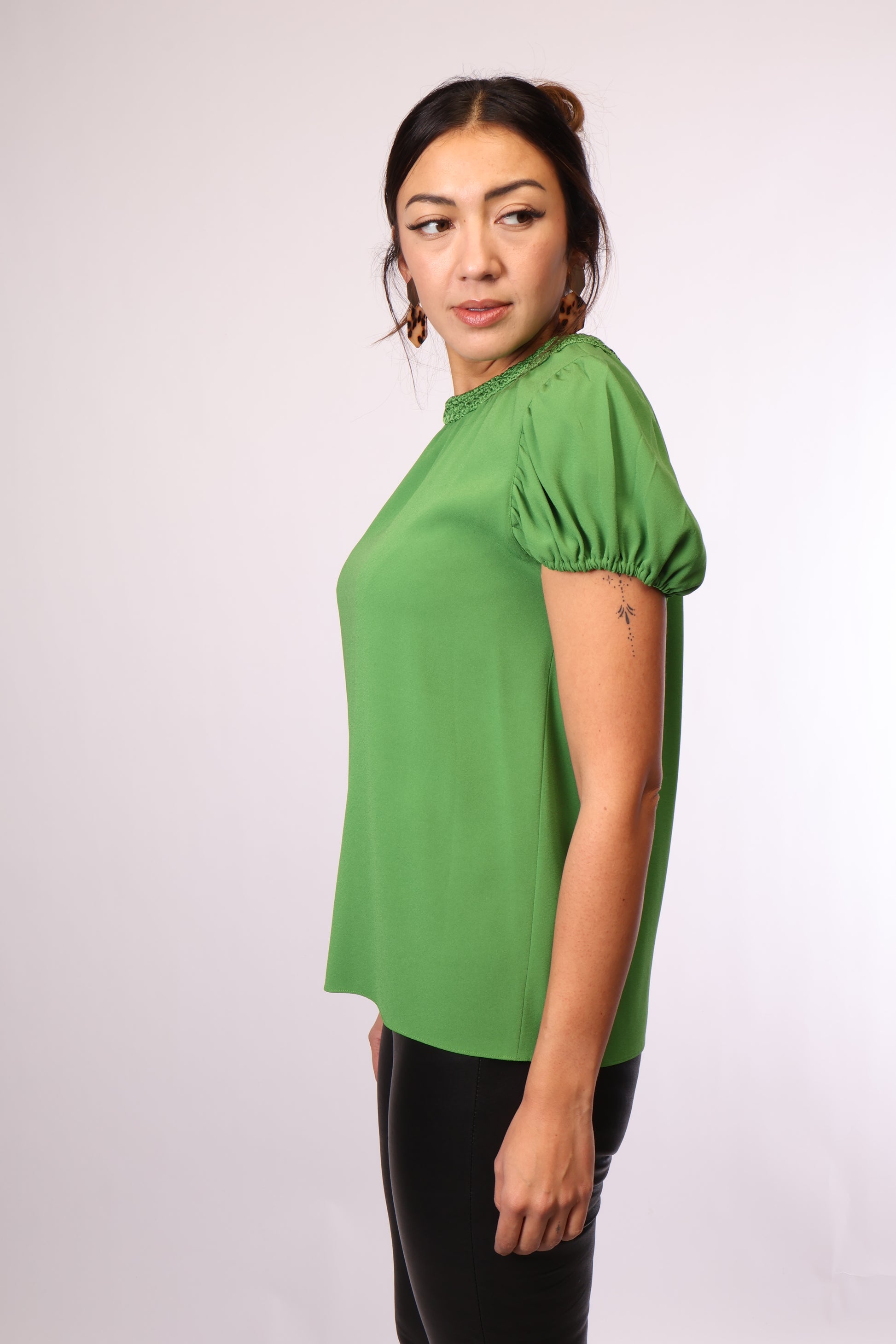 Preloved Kurzärmlige Bluse von Kenzo Paris in Grün – Größe 38 (M)