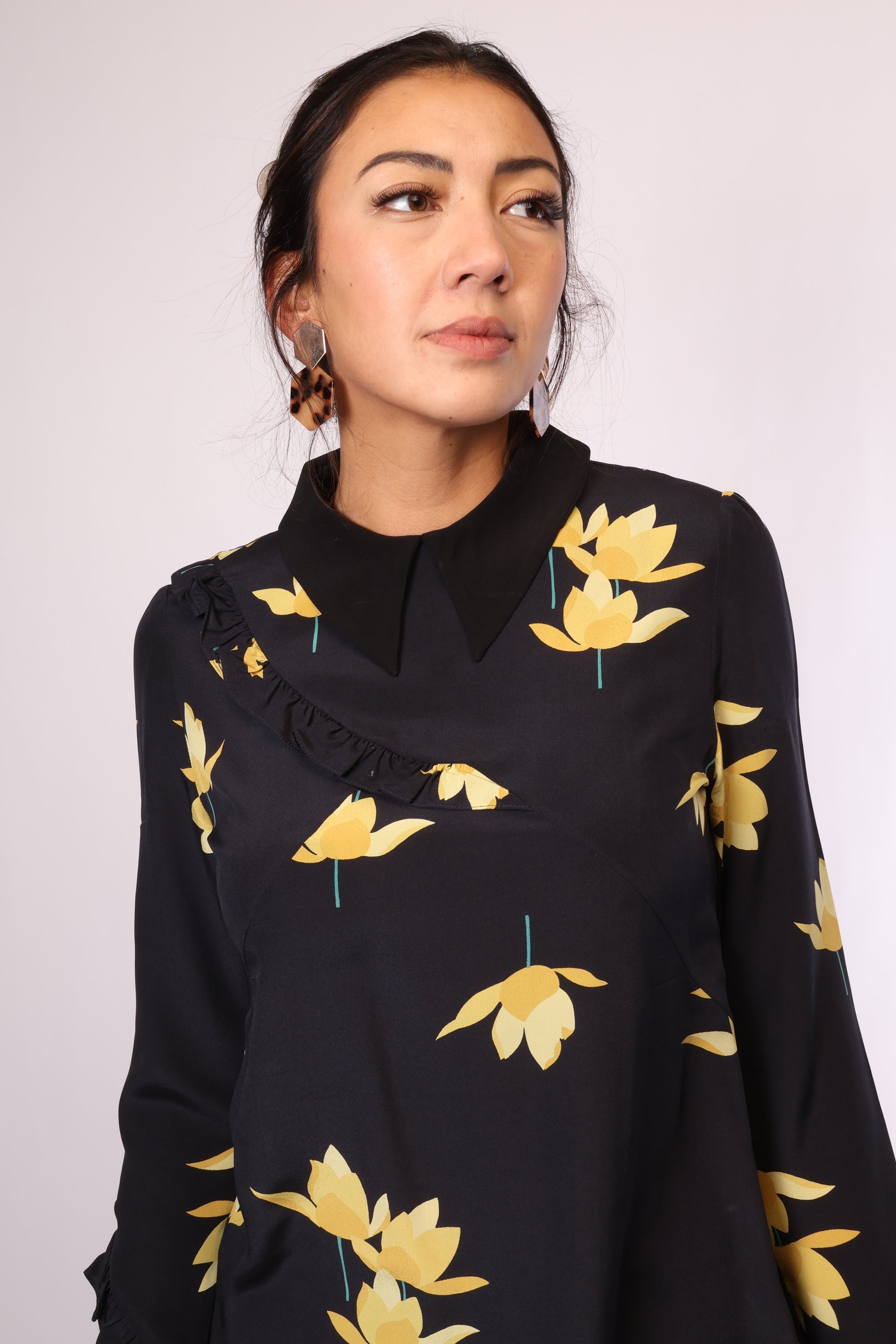 Preloved Marni Langarm-Bluse mit Blumenprint und verdecktem Reißverschluss – 100% Seide