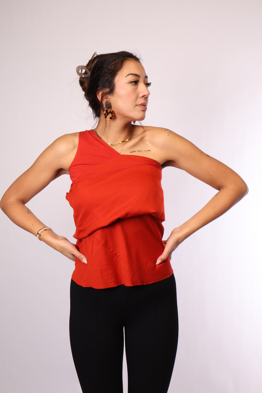 Preloved Rick Owens Off-Shoulder Top "Larry" – F/W 19 Kollektion in Korallrot, Größe M
