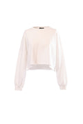 Labelstorys weißes Cropped Shirt mit "AMAZING" Aufdruck auf dem Rücken und Ärmeln
