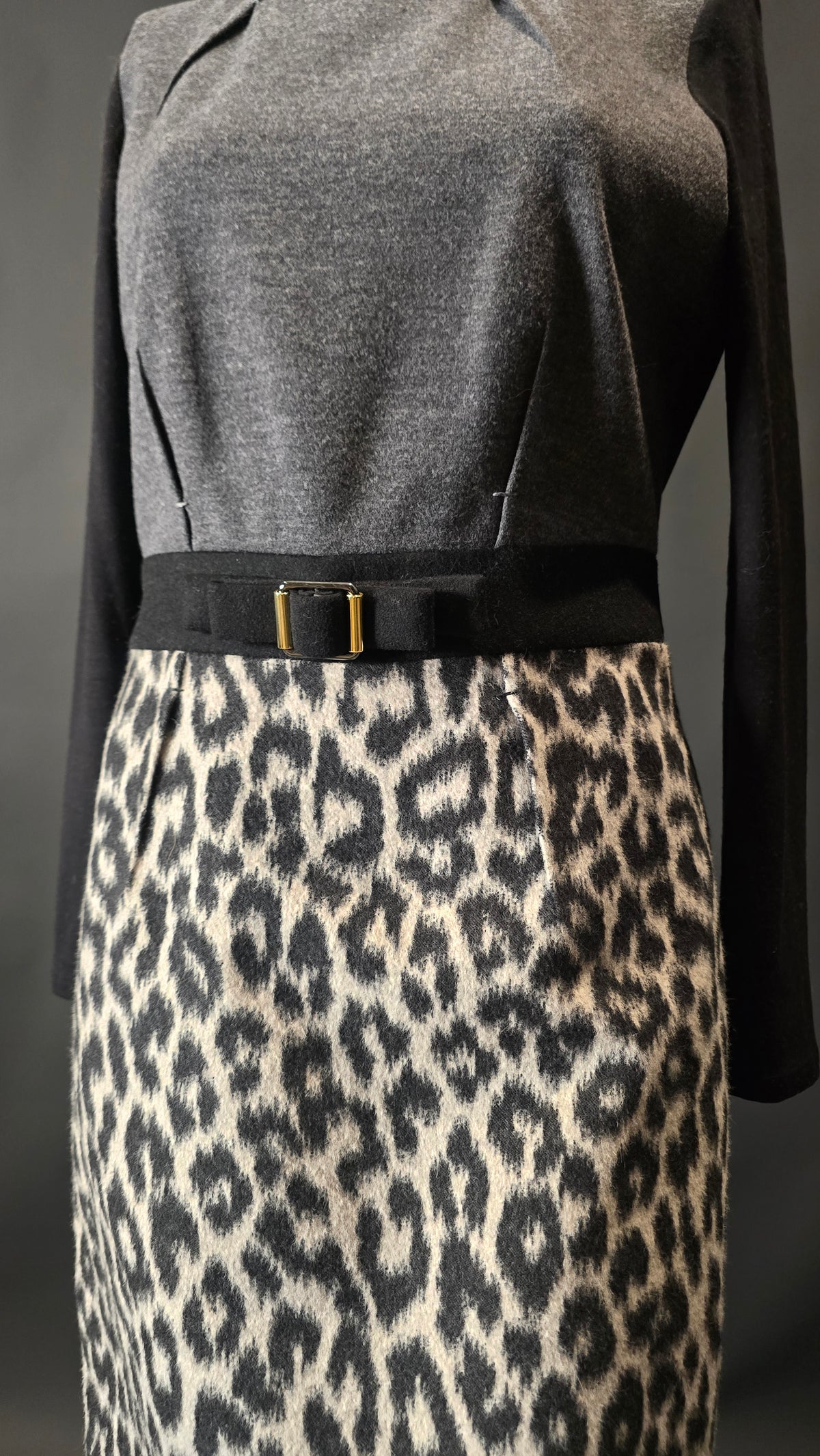 Paule KA Kleid Schwarz Grau Gemustert · Gr. L