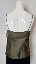 DKNY
