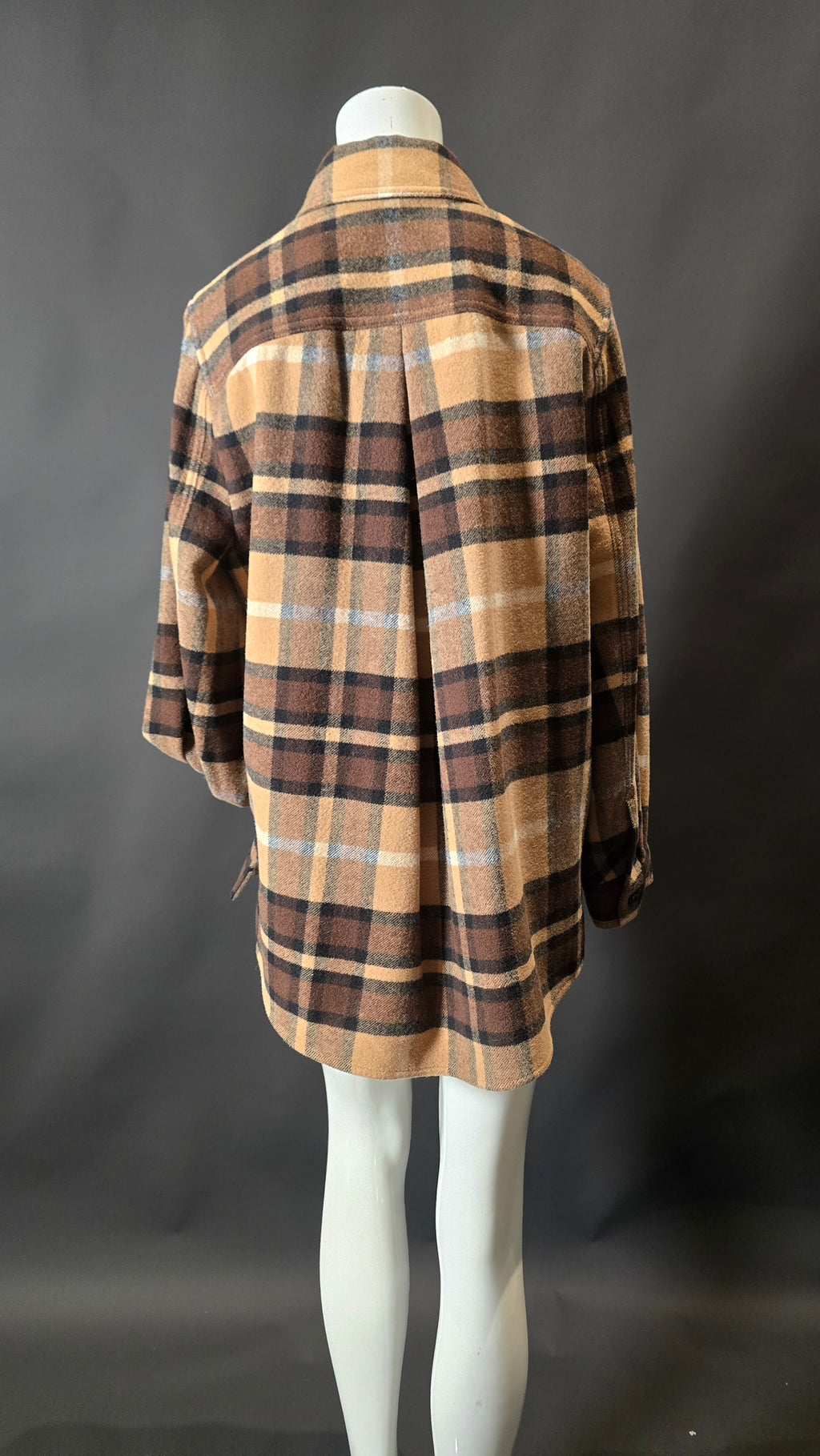 Braunes Drykorn Flanellhemd mit Karomuster, Größe 38, aus weichem Baumwollflanell, für einen lässigen Look.
