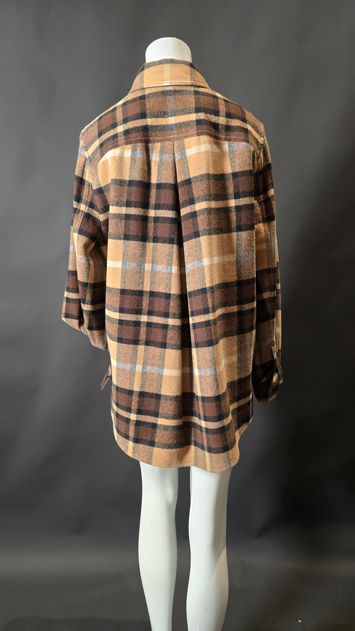 Braunes Drykorn Flanellhemd mit Karomuster, Größe 38, aus weichem Baumwollflanell, für einen lässigen Look.